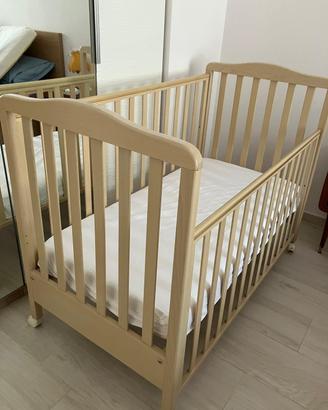 Lettino con sbarre 70x130 con materasso come nuovo