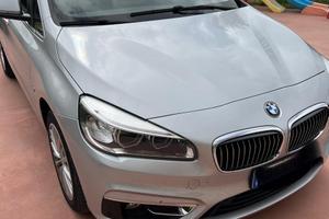 Bmw  218 luxury