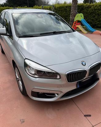Bmw  218 luxury