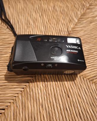 Macchina fotografica Yashica