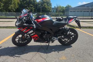 Aprilia Rs 125 Gp replica 