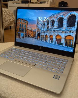 Notebook HP Pavilion 14" Intel i5 - 8GB RAM 256GB