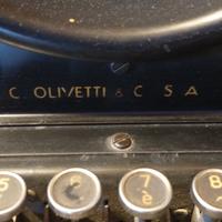 37 - Macchina per scrivere Olivetti M 40