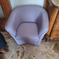 Poltrona a pozzetto color glicine