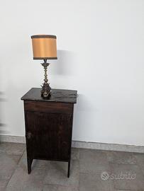 lampada da comodino