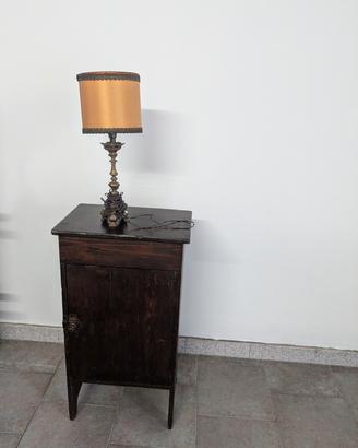 lampada da comodino