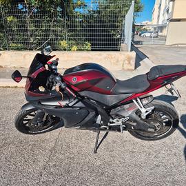 Yamaha YZF r125