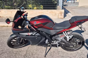 Yamaha YZF r125