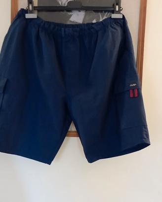 Pantaloncini  *J&K*, n. XL.