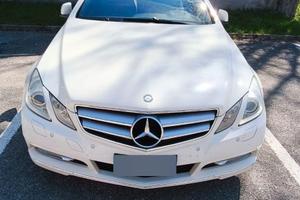 Mercedes E 220 coupé