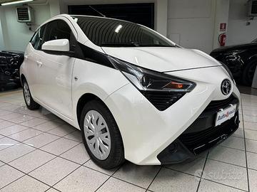 TOYOTA Aygo Connect 1.0 IVA ESP UNICOPR NEOPATEN