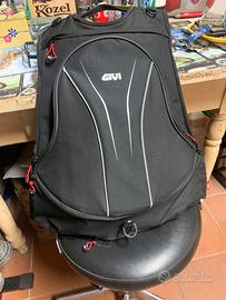 Zaino GIVI EA104