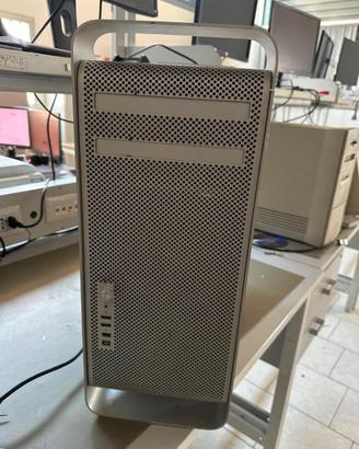 Mac Pro 1,1 (Early 2007) - 8-Core 3.0GHz  RADEON