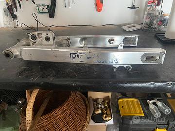 Forcellone con leveraggio honda cl 600 lm