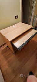 Scrivania porta PC in legno 