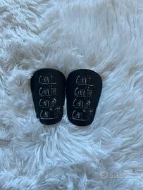 Parastichi calcio comodi taglia piccola