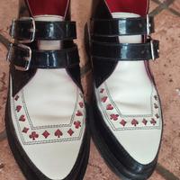 Dr. Martens Lane Egret Playing Card Heart patent w