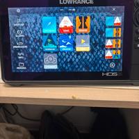 Lowrance HDS live 9