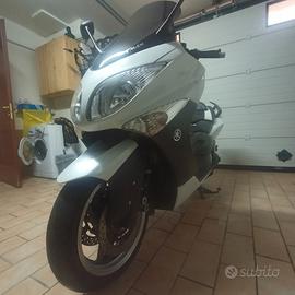 Yamaha T Max - 2010