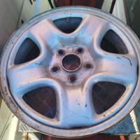 cerchi in ferro 16 Toyota RAV4 