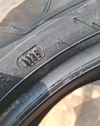 Goodyear efficientgrip2 SUV 215/60/17 96H