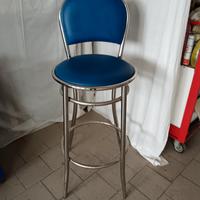 sgabello in metallo cromato