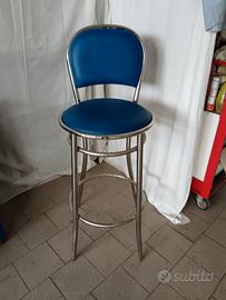 sgabello in metallo cromato