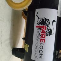 compressore 25 litri 220 V.