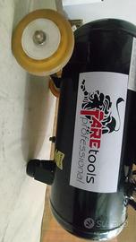 compressore 25 litri 220 V.