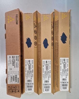 Lotto 4 Toner Original Giallo Ricoh MP C2551/C2051