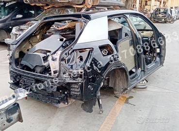 SCOCCA per taglio LAMIERA AUDI Q2 2016>poi