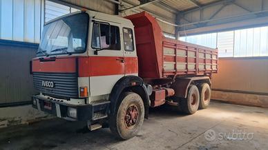 Iveco 330.35