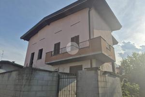5 LOCALI A VIGEVANO