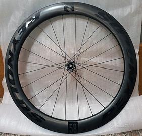 Reynolds 58 62 DB  ruote carbonio strada triathlon