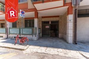 Box / Garage di 12 m² a Lecce