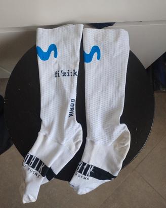Calzini aero Gobik Movistar 