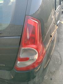 Fanale posteriore dx dacia Sandero 2009
