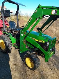 John deere 4100