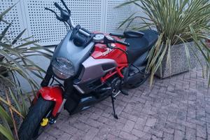 ducati diavel 2012