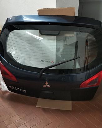 Portellone post,pistoncini,antenna Mitsubishi Colt
