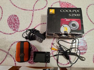 fotocamera Nikon colpix