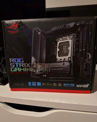 Scheda Madre Asus Rog Strix Z690 i gaming wifi itx