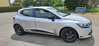 RENAULT Clio 4ª serie - 2016