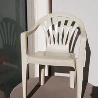 Poltroncina in resina per bambini 