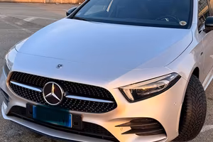 Mercedes A250 e