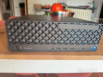 HP ProDesk 4 SFF G1i  –  i5 235 – 16GB – 512GB