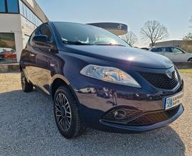 Lancia Ypsilon 0.9 TwinAir 85 CV 5 porte Metano Ec