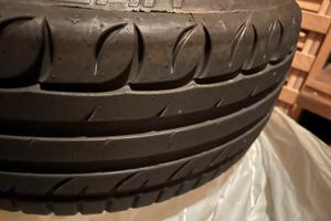 4 pneumatici 205 45 r17