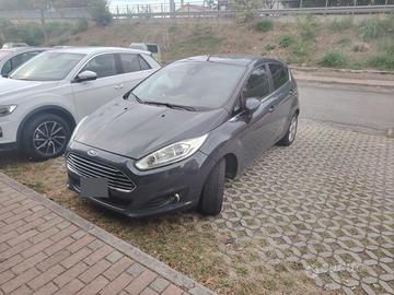 Ford fiesta 1.5 diesel titanium