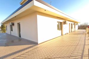 ATTICO CON DOPPIO GARAGE 343 MQ EURO 430.000